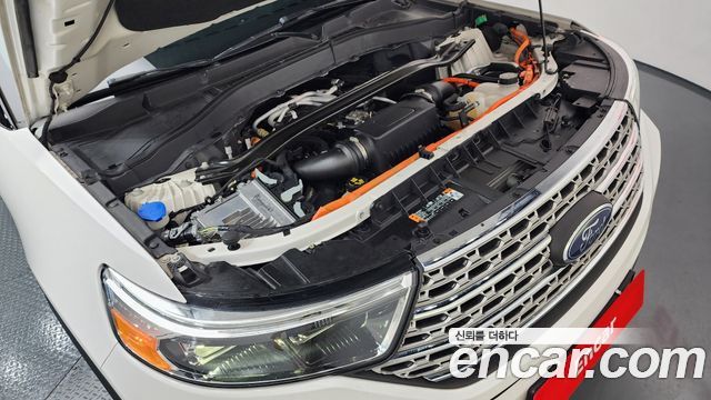 Ford Explorer (VI) 3.0 PHEV 2021 — фото 6