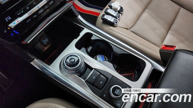 Ford Explorer (VI) 3.0 PHEV 2021 — фото 9