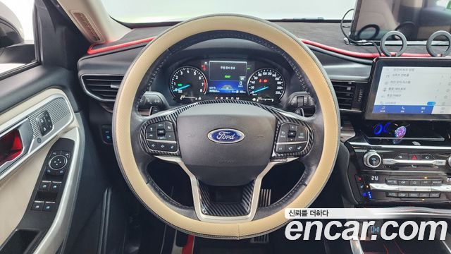 Ford Explorer (VI) 3.0 PHEV 2021 — фото 13