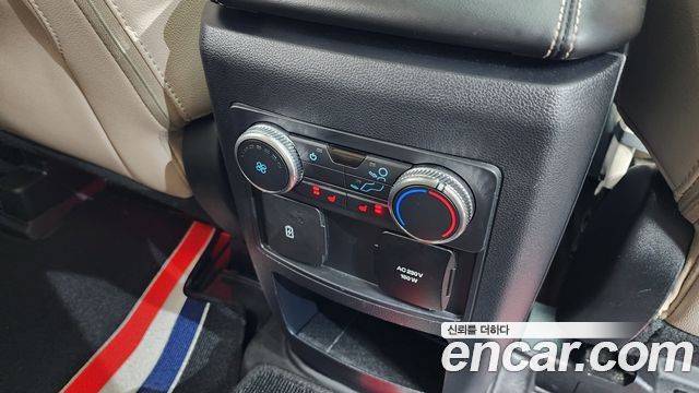 Ford Explorer (VI) 3.0 PHEV 2021 — фото 18