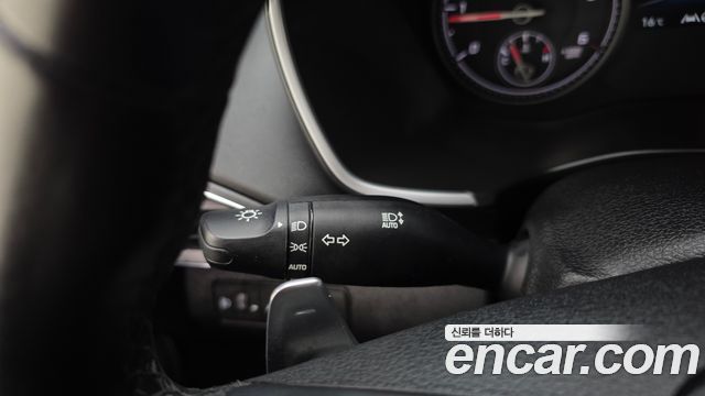 Hyundai Santa Fe Diesel 2.2 4WD Premium Choice 2021 — фото 16