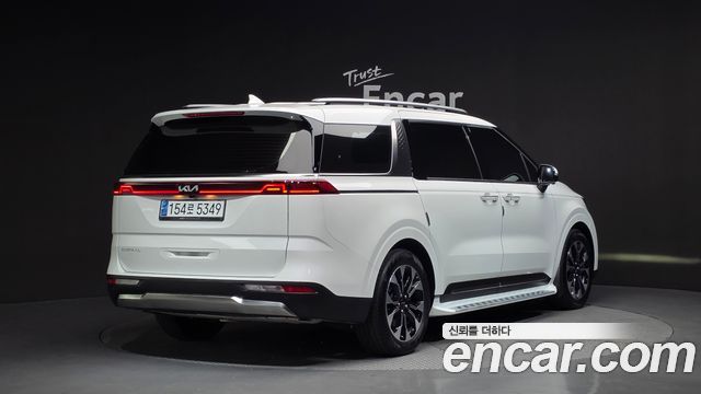 Kia Carnival (IV) Gasoline 7-Seater Signature 2023 — фото 2