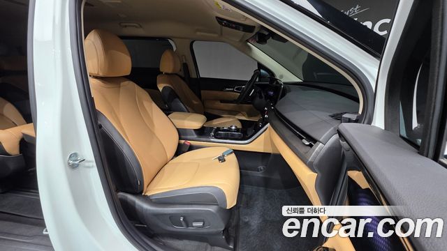 Kia Carnival (IV) Gasoline 7-Seater Signature 2023 — фото 10