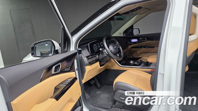 Kia Carnival (IV) Gasoline 7-Seater Signature 2023 — фото 11
