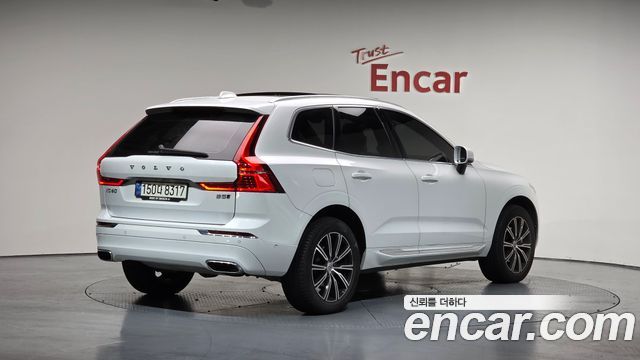 Volvo XC60 (II) B5 Inscription 2021 — фото 2