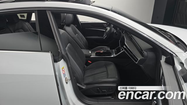 Audi A7 (4K) 45 TDI Quattro Premium 2021 — фото 10