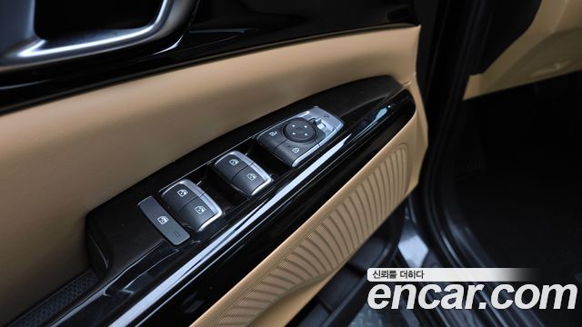 Kia Carnival (IV) Gasoline 9-Seater Noblesse 2021 — фото 17