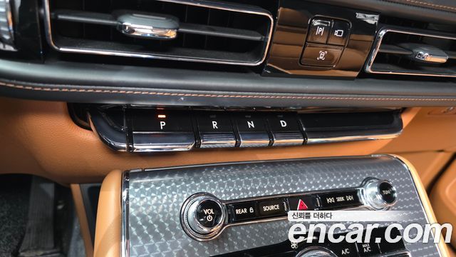 Lincoln Aviator (II) 3.0 Black Label AWD 2021 — фото 9