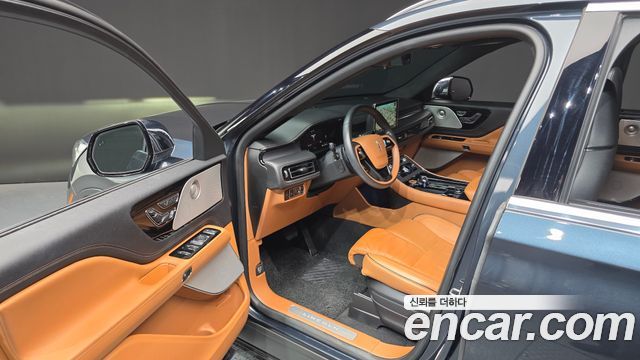 Lincoln Aviator (II) 3.0 Black Label AWD 2021 — фото 10