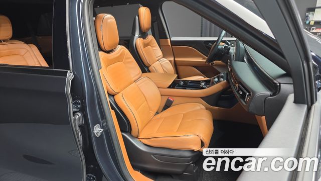 Lincoln Aviator (II) 3.0 Black Label AWD 2021 — фото 12