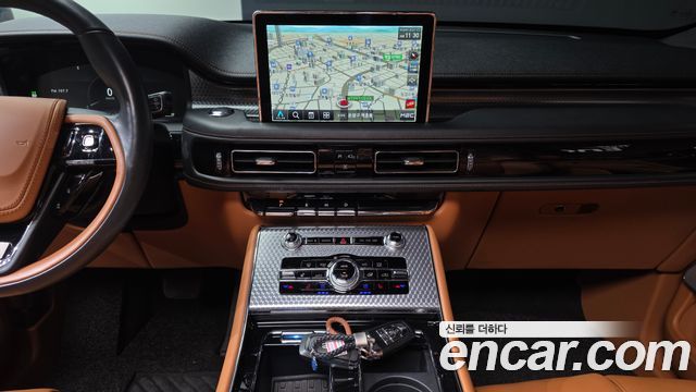 Lincoln Aviator (II) 3.0 Black Label AWD 2021 — фото 16