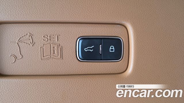 Lincoln Aviator (II) 3.0 Black Label AWD 2021 — фото 20