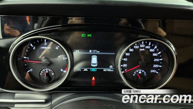 Kia Carnival (IV) Diesel 9-Seater Prestige 2021 — фото 8