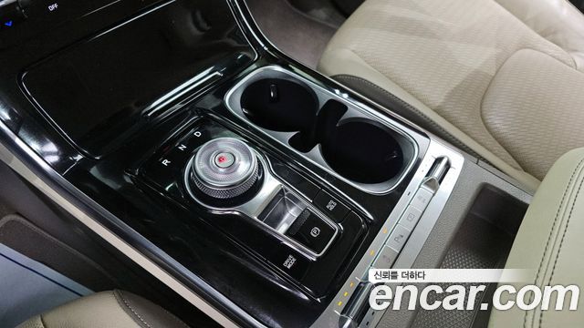 Kia Carnival (IV) Diesel 11-Seater Signature 2021 — фото 9