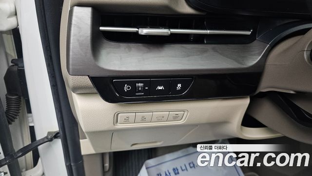 Kia Carnival (IV) Diesel 11-Seater Signature 2021 — фото 13