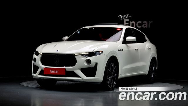 Maserati Levante 3.8 GTS AWD