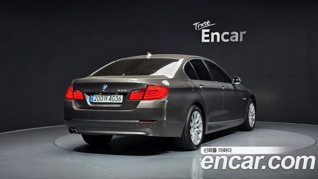 BMW 5 Series (F10) 528i xDrive 2013 — фото 2