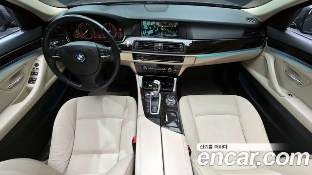 BMW 5 Series (F10) 528i xDrive 2013 — фото 7
