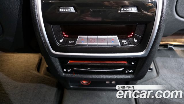 BMW X7 (G07) xDrive 40i Design Pure Excellence 7-Seater 2021 — фото 19