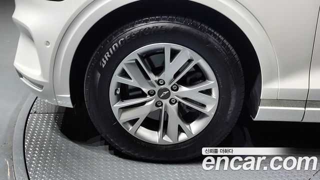 Genesis GV70 2.5T Gasoline AWD 2024 — фото 5