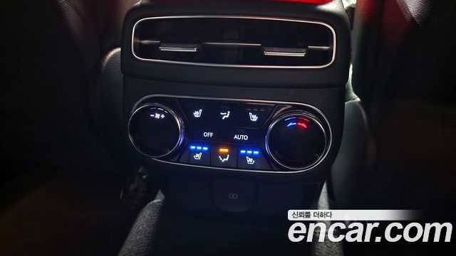 Genesis GV70 2.5T Gasoline AWD 2024 — фото 18