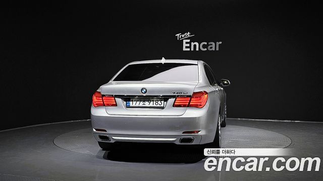 BMW 7 Series (F01) 740Li 2012 — фото 4