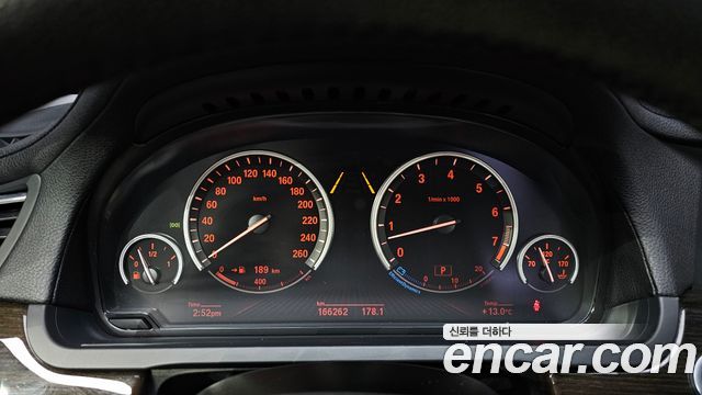 BMW 7 Series (F01) 740Li 2012 — фото 8