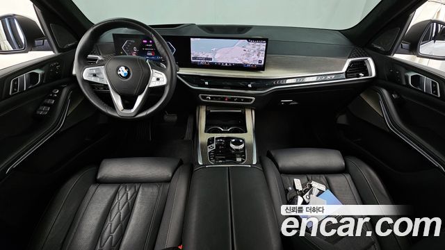 BMW X7 (G07) xDrive 40i Design Pure Excellence 7-Seater 2025 — фото 7