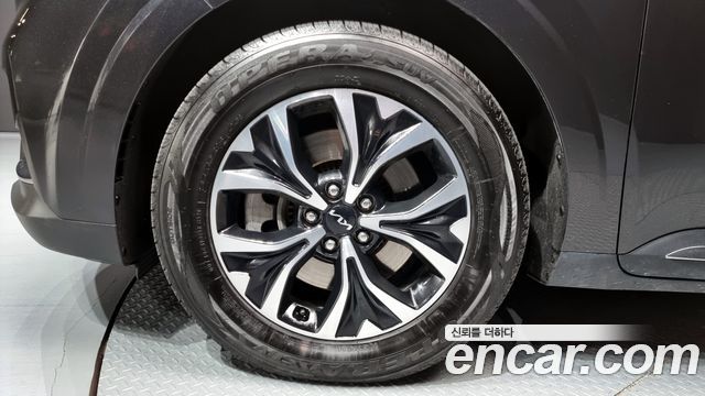 Kia Carnival (IV) Diesel 9-Seater Noblesse 2023 — фото 5