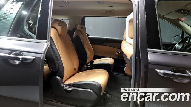 Kia Carnival (IV) Diesel 9-Seater Noblesse 2023 — фото 12