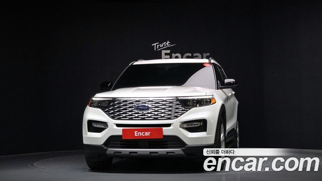 Ford Explorer (VI) 3.0 Platinum 4WD 2021 — фото 3