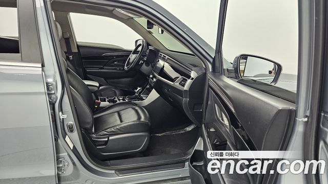 KG Mobility (SsangYong) Beautiful Korando Gasoline 1.5 2WD C5 Plus 2022 — фото 10