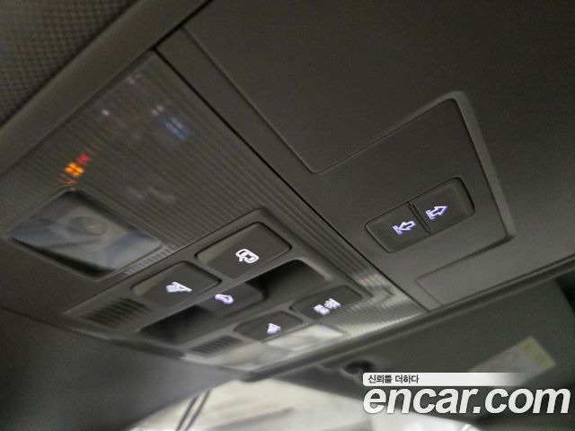 Volkswagen Tiguan Allspace 2.0 TSI Prestige 2022 — фото 19