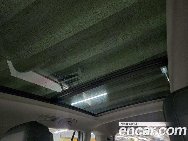 Volkswagen Tiguan Allspace 2.0 TSI Prestige 2022 — фото 20
