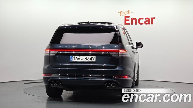 Lincoln Aviator (II) 3.0 Black Label AWD 2022 — фото 4