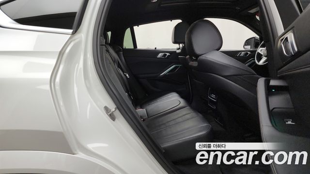 BMW X6 (G06) xDrive40i M Sport 2020 — фото 12