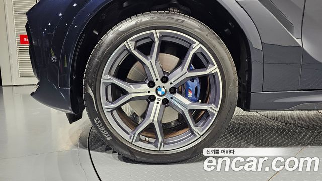 BMW X6 (G06) xDrive40i M Sport 2022 — фото 5