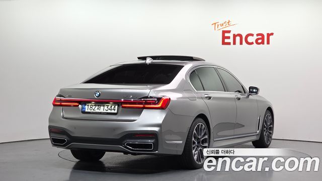 BMW 7 Series (G11) 740Li xDrive M Sport Package 2021 — фото 2