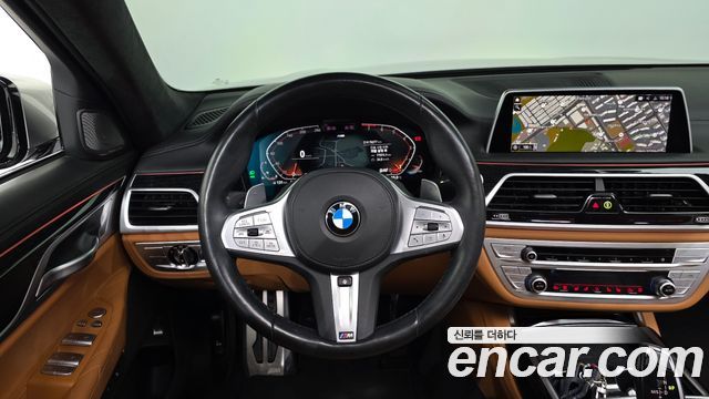 BMW 7 Series (G11) 740Li xDrive M Sport Package 2021 — фото 13