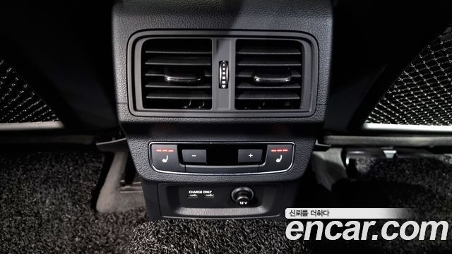 Audi Q5 (FY) 40 TDI Quattro Sportback Premium 2022 — фото 18