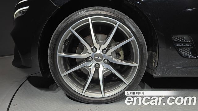 Genesis G70 Gasoline 2.0T 4WD 2023 — фото 5