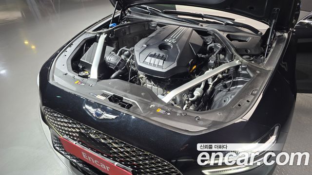 Genesis G70 Gasoline 2.0T 4WD 2023 — фото 6