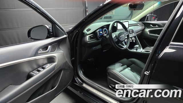 Genesis G70 Gasoline 2.0T 4WD 2023 — фото 11