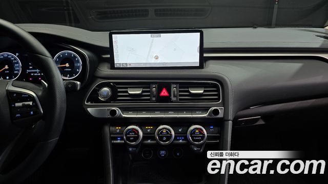 Genesis G70 Gasoline 2.0T 4WD 2023 — фото 14