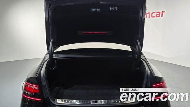 Genesis G90 (RS4) Gasoline 3.5 Turbo AWD 2023 — фото 20