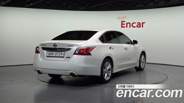 Nissan Altima 2.5 L33 2016 — фото 2