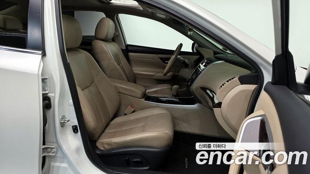 Nissan Altima 2.5 L33 2016 — фото 10