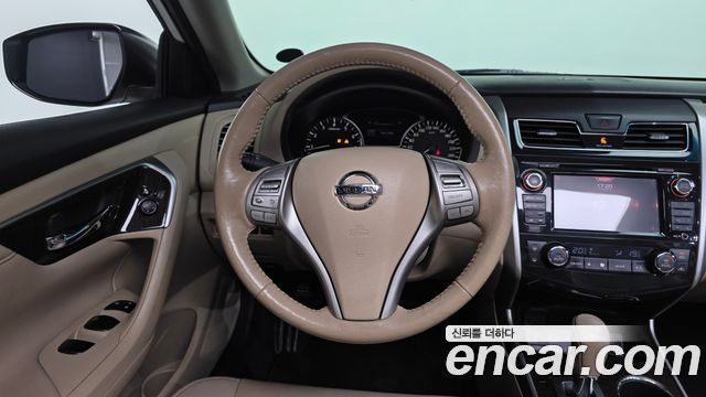 Nissan Altima 2.5 L33 2016 — фото 13