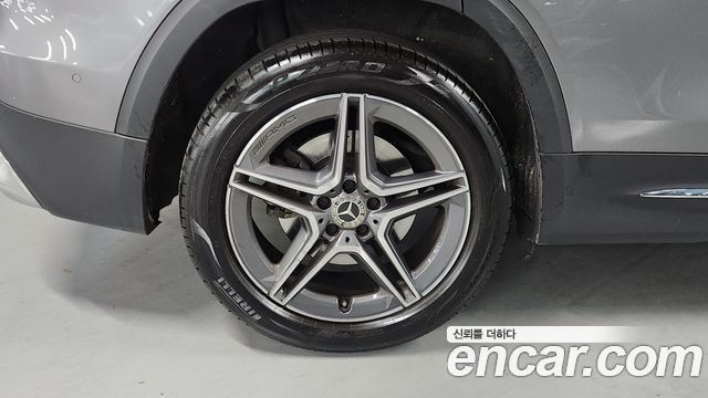 Mercedes-Benz GLB-Class (X247) GLB250 4MATIC 2022 — фото 5