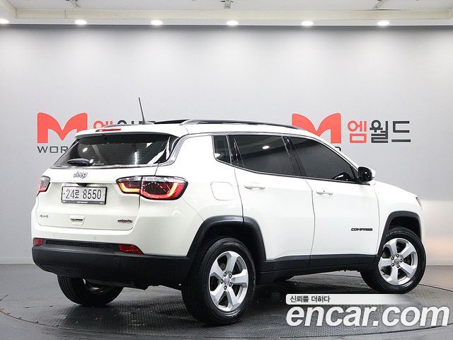 Jeep Compass (II) 2.4 Longitude AWD 2019 — фото 3